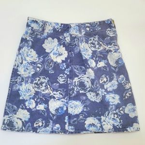 80's / 90's vintage floral print high waisted denim mini skirt junior's 11 Bongo